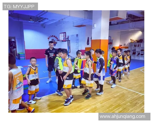 黄军专访：从篮球小子到传奇教练的成长之路与心路历程回顾